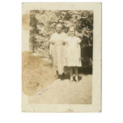 Elizabeth McDuffie stands with Eleanor "Sistie" Seagraves, eldest grandchild of Franklin D. Roosevelt and Eleanor Roosevelt ca. 1934